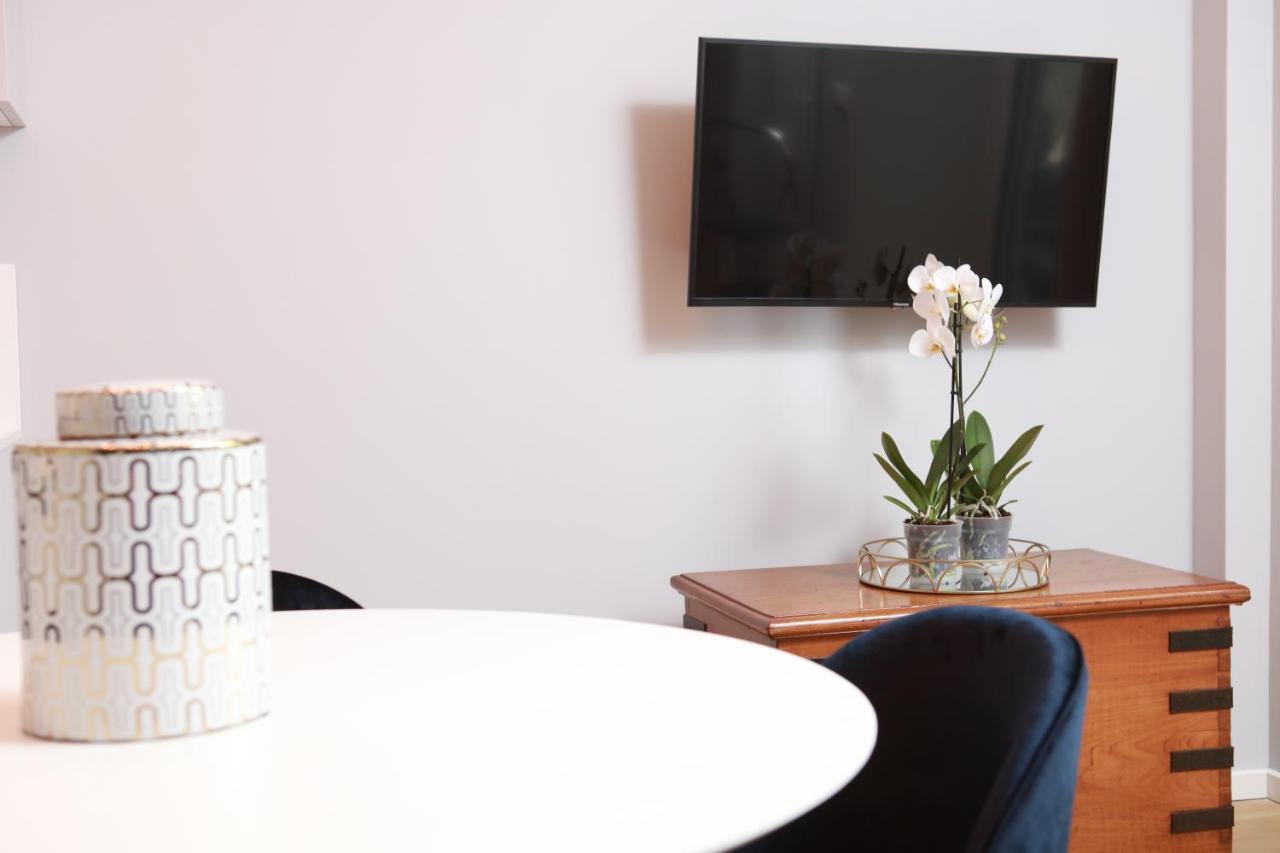 Corso Magenta Prestige Apartment Milan Bagian luar foto